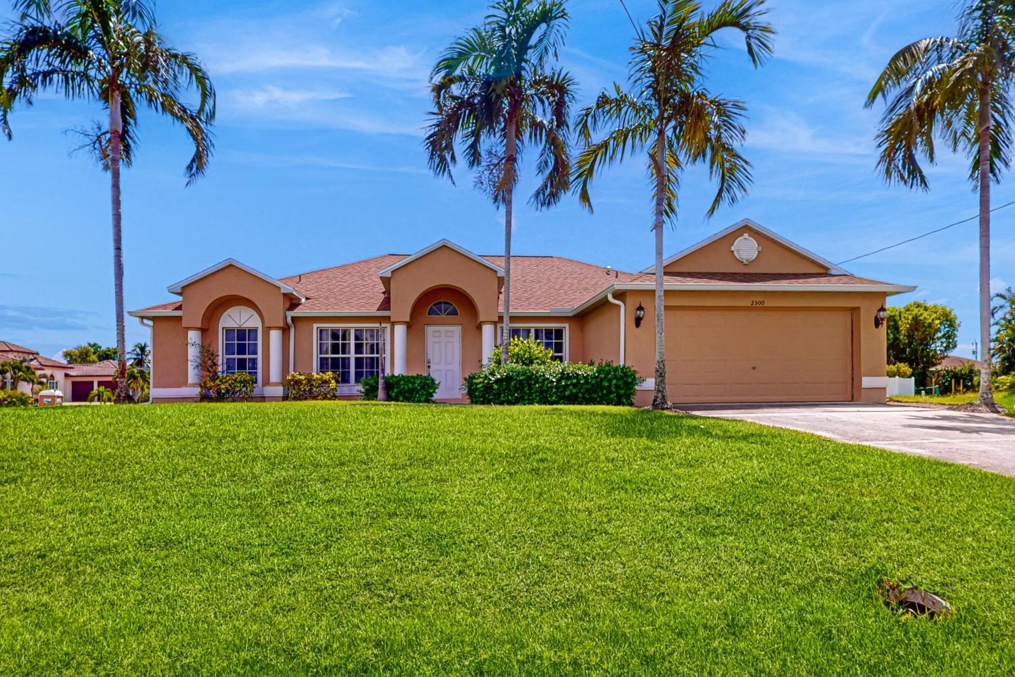 Coral Gem Villa Cape Coral Exterior photo